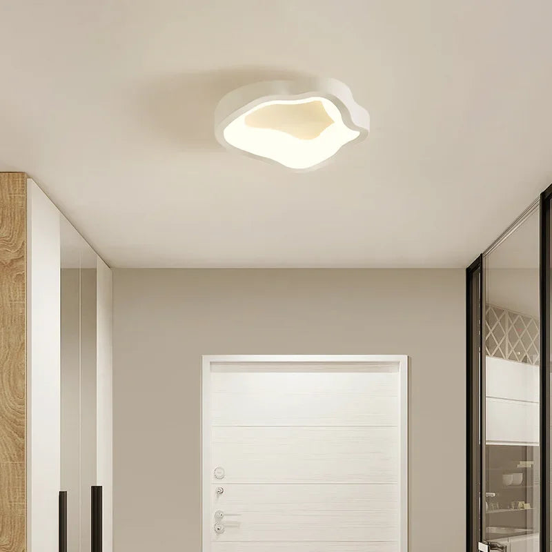 plafonnier led nordique pour décoration intérieure élégante