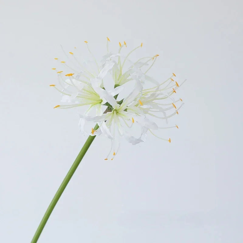 décoration en soie avec araignée lys fleurs artificielles