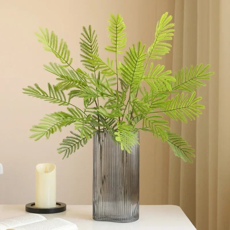 plante artificielle mimosa pour décoration rustique et accessoires photo