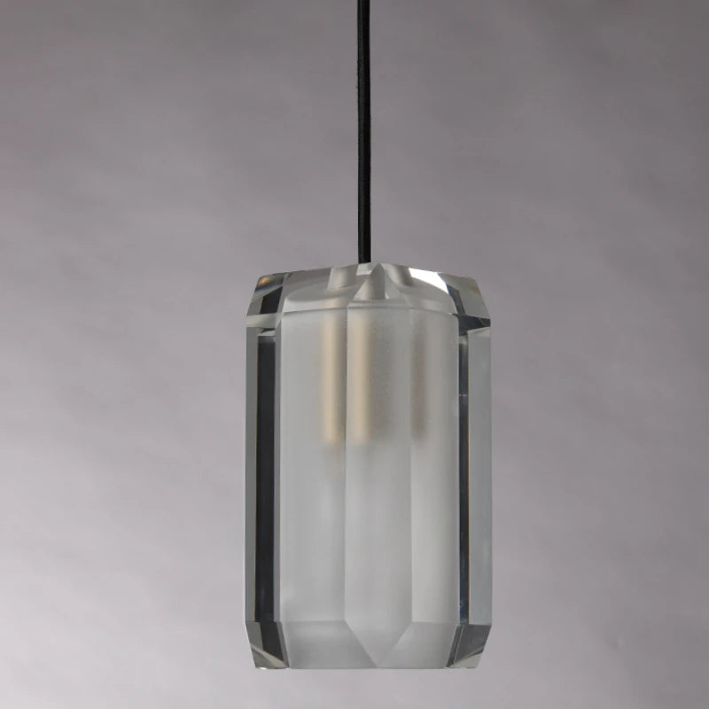 lustre en cristal moderne pour décoration intérieure élégante et lumineuse