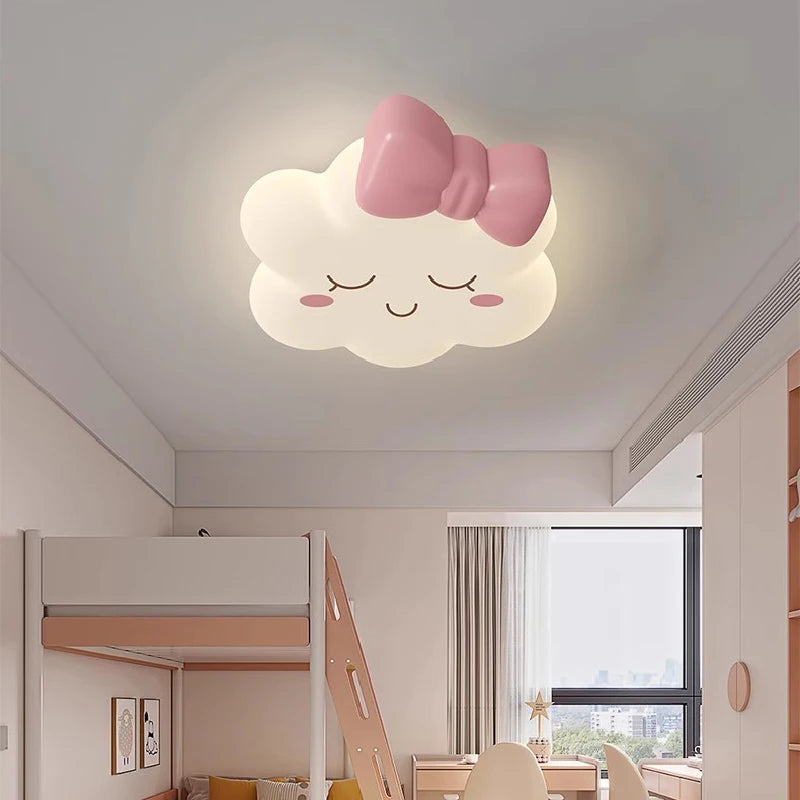 plafonnier nuage rose pour chambre d'enfant romantique et chaleureuse