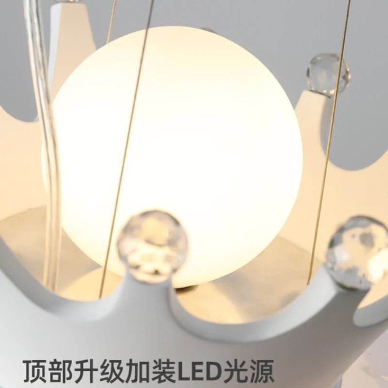 lustre créatif lumière chaude design moderne pour chambre fille