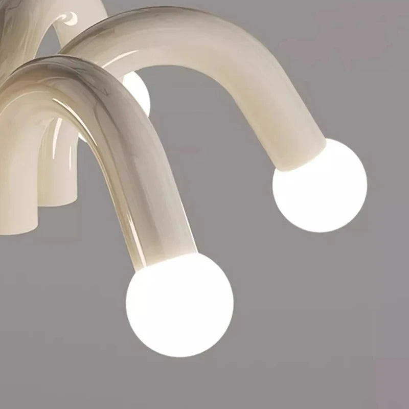 lustre moderne en métal pour décoration intérieure élégante