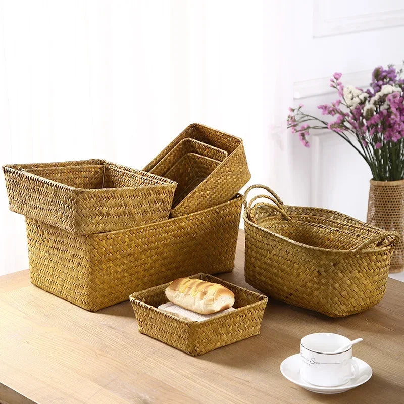 panier en osier tressé pour rangement et décoration