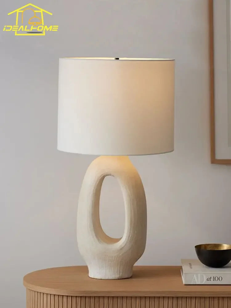 lampe de bureau moderne design en résine wabi-sabi décorative et artistique