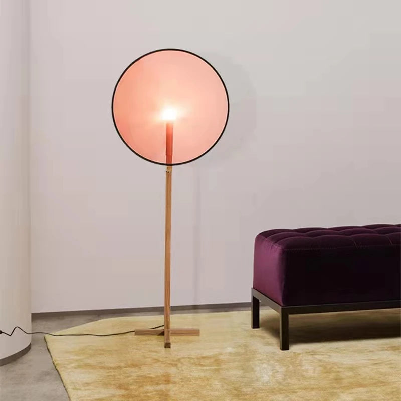 lampadaire led en bois au design minimaliste coréen