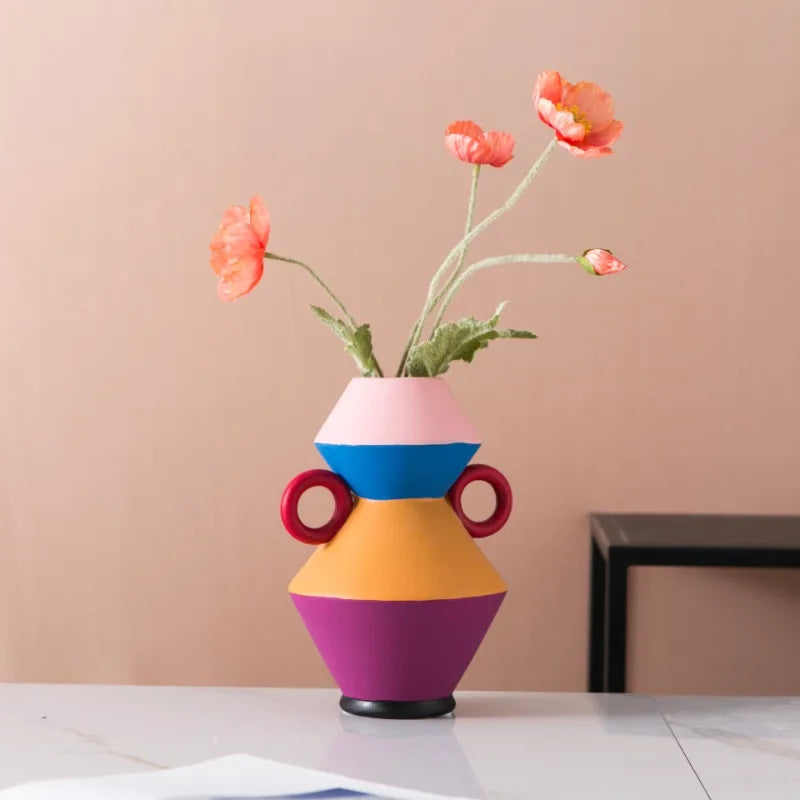 vase en céramique moderne pour décoration florale élégante