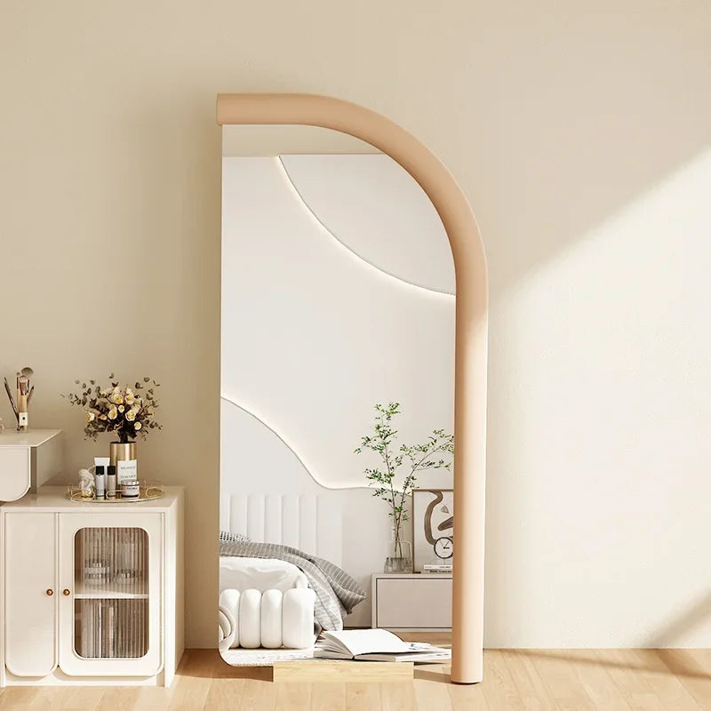 miroir mural design asymétrique luxe pour décoration intérieure