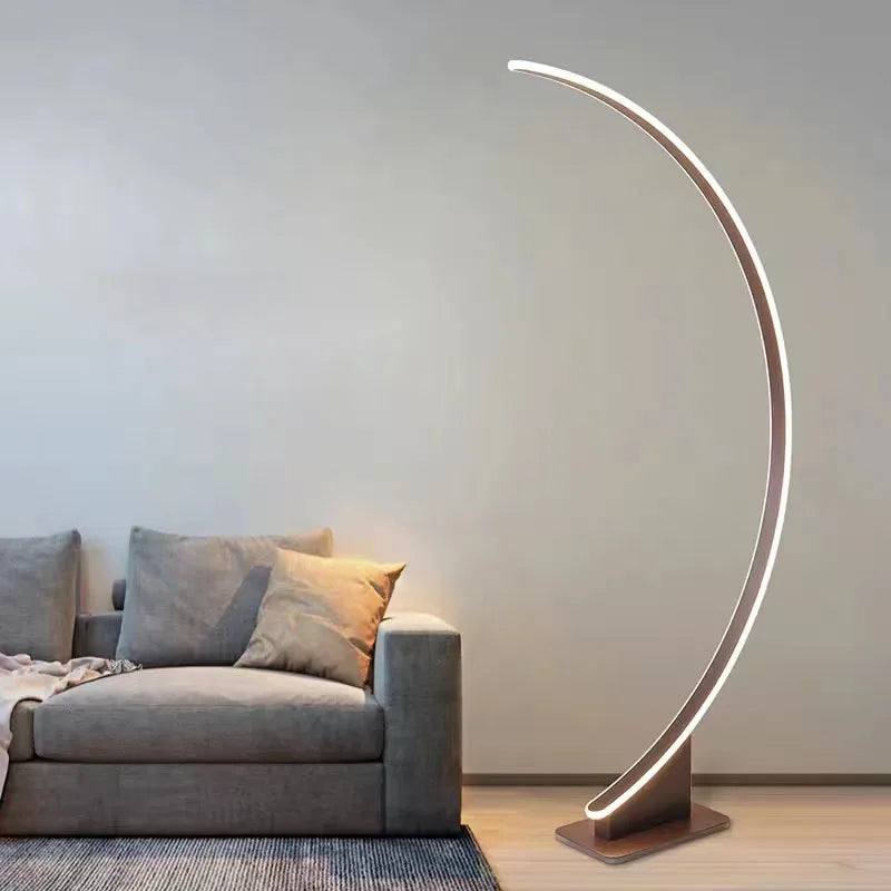 Lampadaire Led en forme d'arc nordique