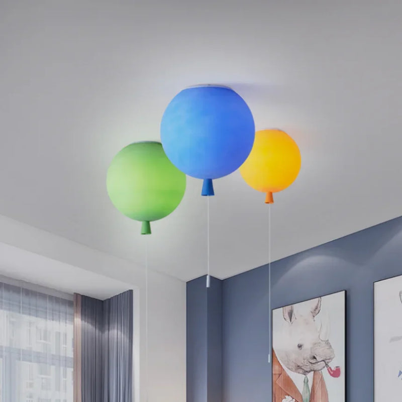 plafonnier ballon moderne pour enfants décoration école boutique