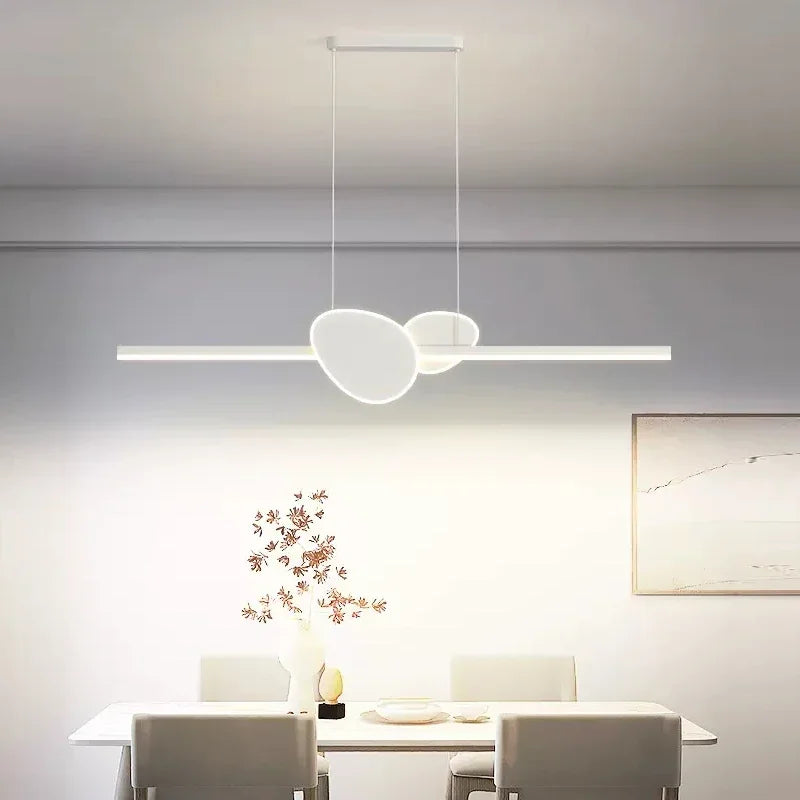 suspension LED moderne pour décoration intérieure élégante