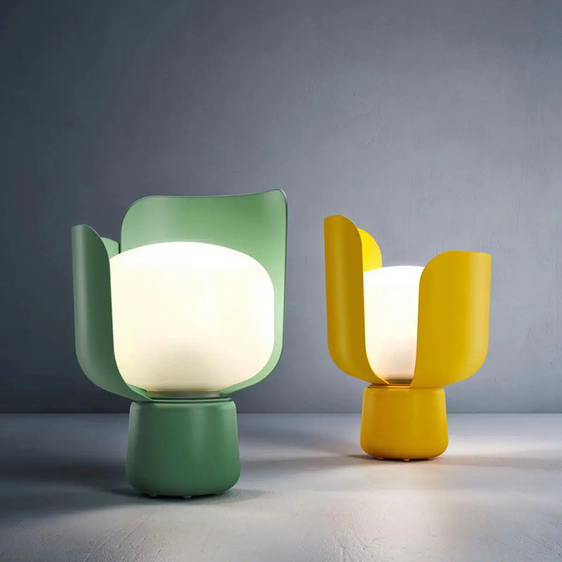 Lampe à poser LED en métal coloré krollet