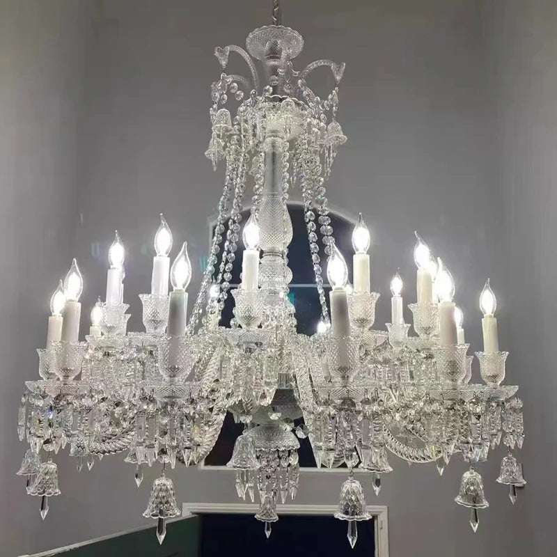 lustre moderne en cristal et chrome pour éclairage élégant