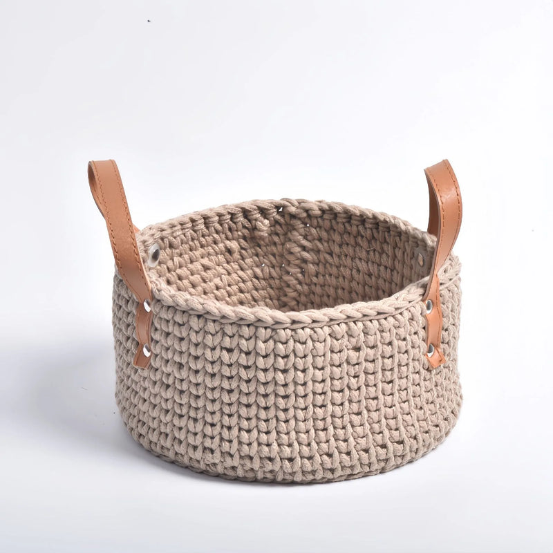 panier de rangement tricoté à la main en coton avec poignée en cuir