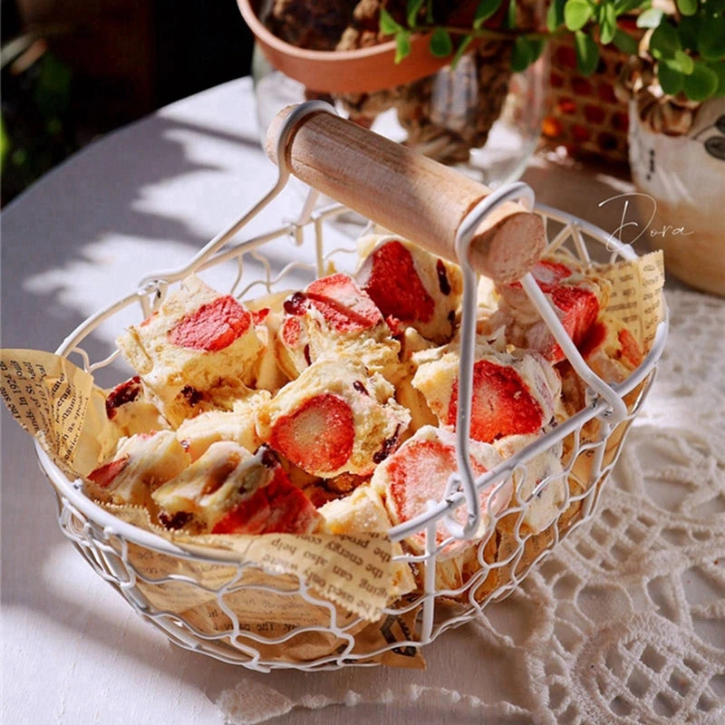 panier en fer pour fruits légumes et pain avec poignée en bois