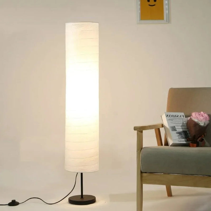 lampadaire en papier design scandinave pour intérieur élégant