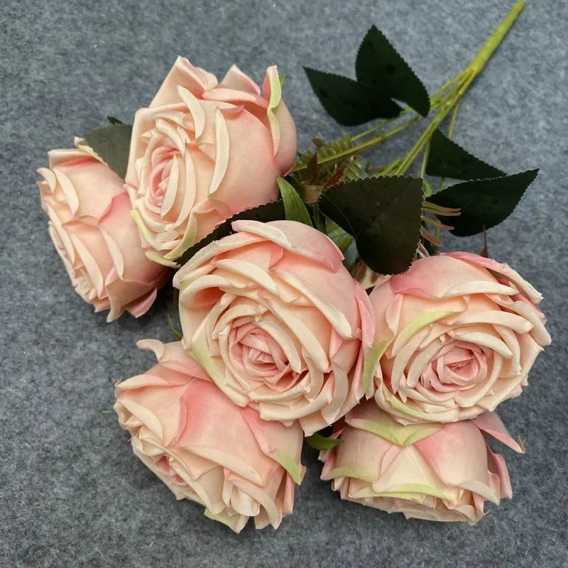 bouquet de roses artificielles pour mariage et décoration jardin