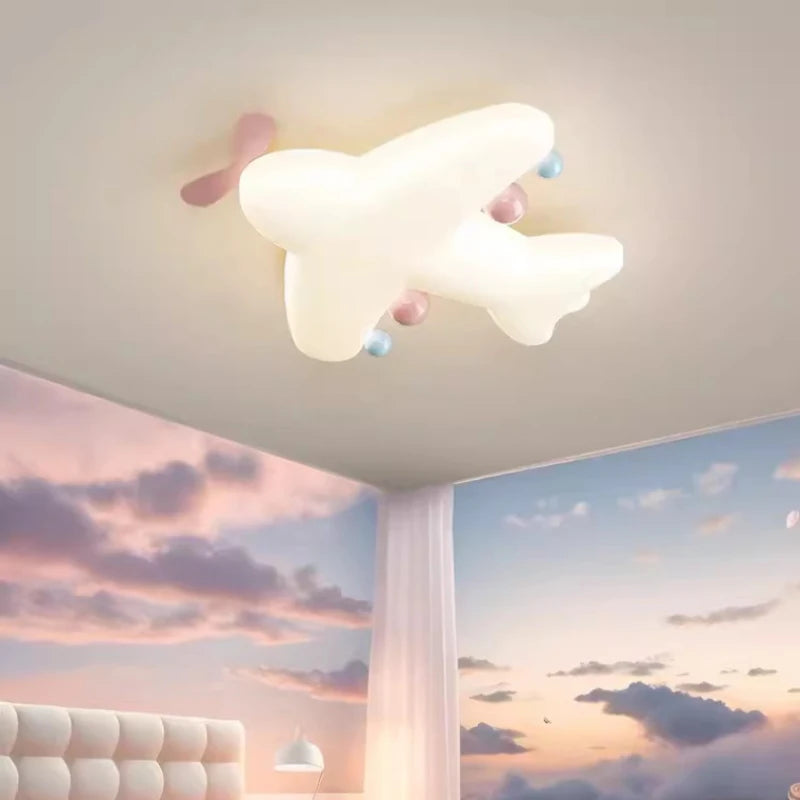 plafonnier mignon en forme d'avion pour enfant romantique et simple