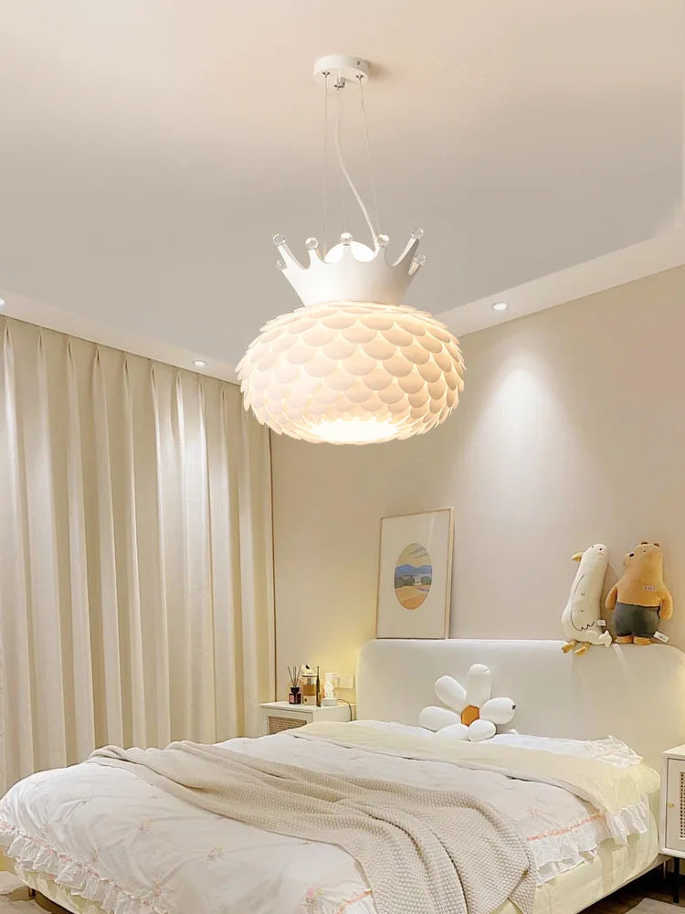 lustre créatif lumière chaude design moderne pour chambre fille