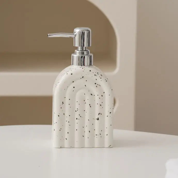 distributeur de savon en céramique pour shampoing et eau portable