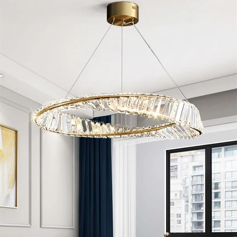 lustre de luxe en cristal pour un éclairage raffiné