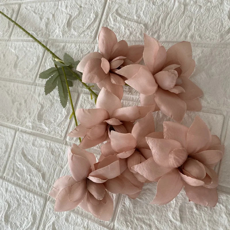 fleurs artificielles en tissu décoratives pour mariage et événements