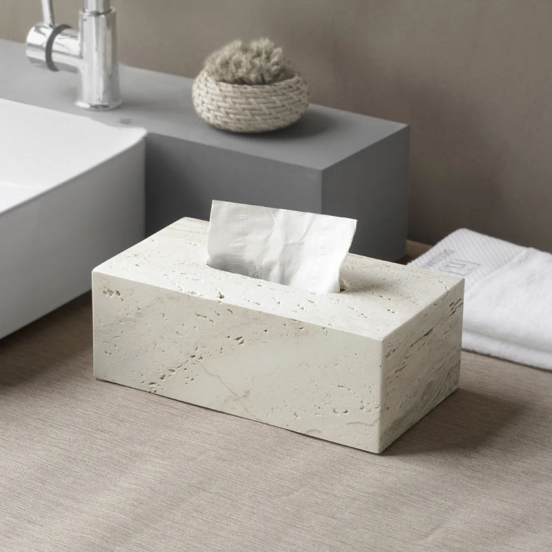 ensemble daccessoires en travertin beige pour salle de bain