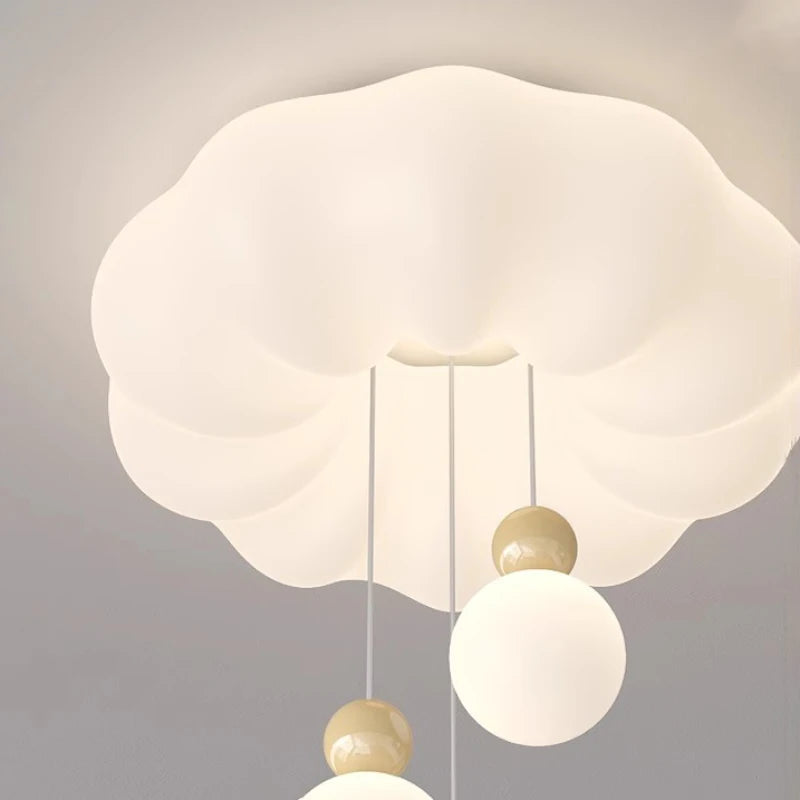 lustre moderne nuage pour chambre enfant romantique et chaleureux