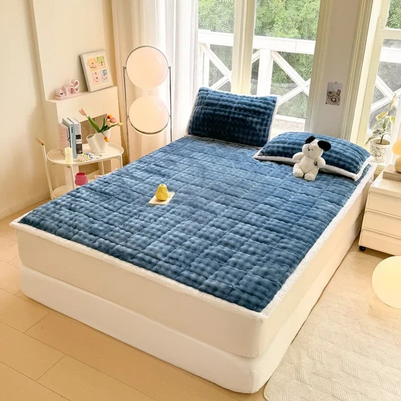 surmatelas chaud en velours pour lit double antidérapant et pliable