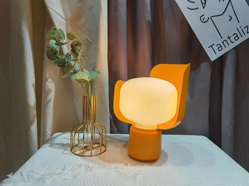 Lampe à poser LED en métal coloré krollet