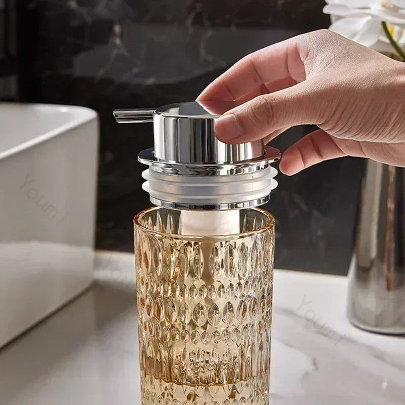 bouteille de savon en verre pour salle de bain élégante et pratique