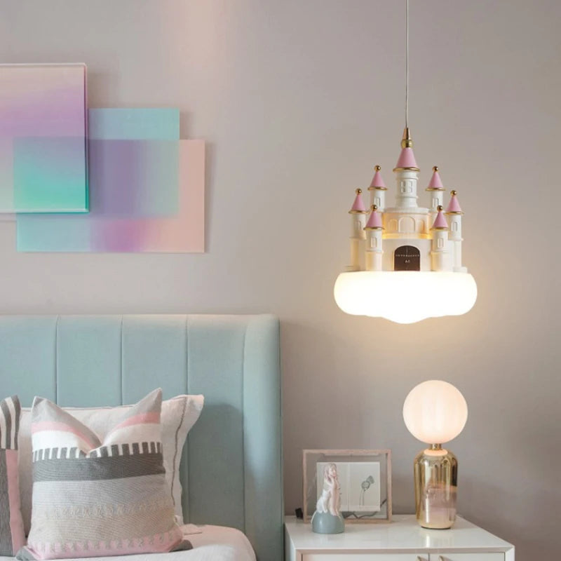 lustre romantique pour chambre d'enfant moderne et chaleureux