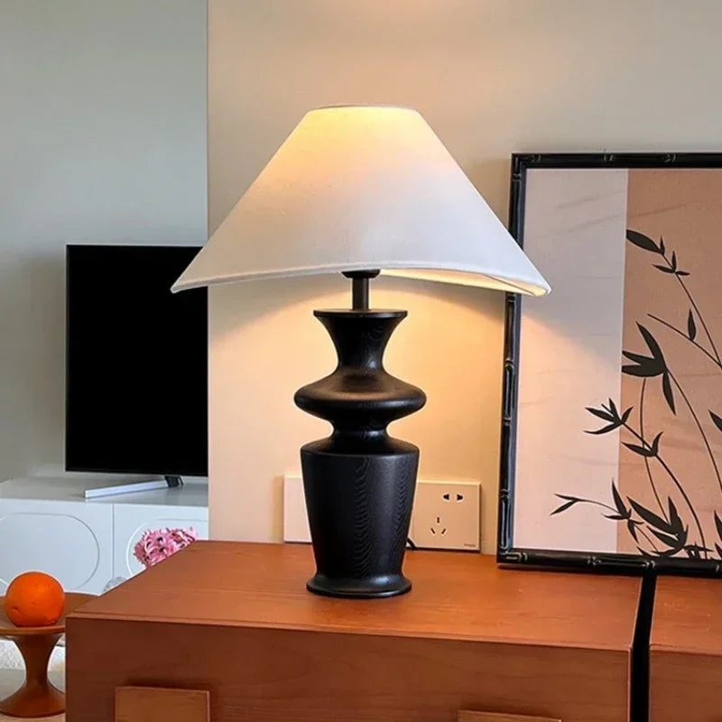 lampes de table modernes en bois et tissu pour décoration intérieure