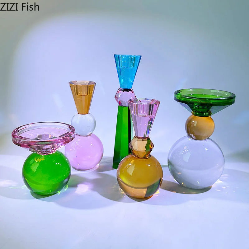 bougeoirs en cristal colorés pour décoration moderne et romantique