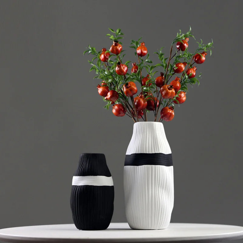 vase en céramique à rayures pour fleurs séchées décoratif