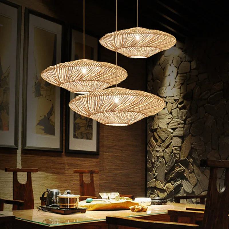 suspension en rotin japonais design ovni pour décoration moderne