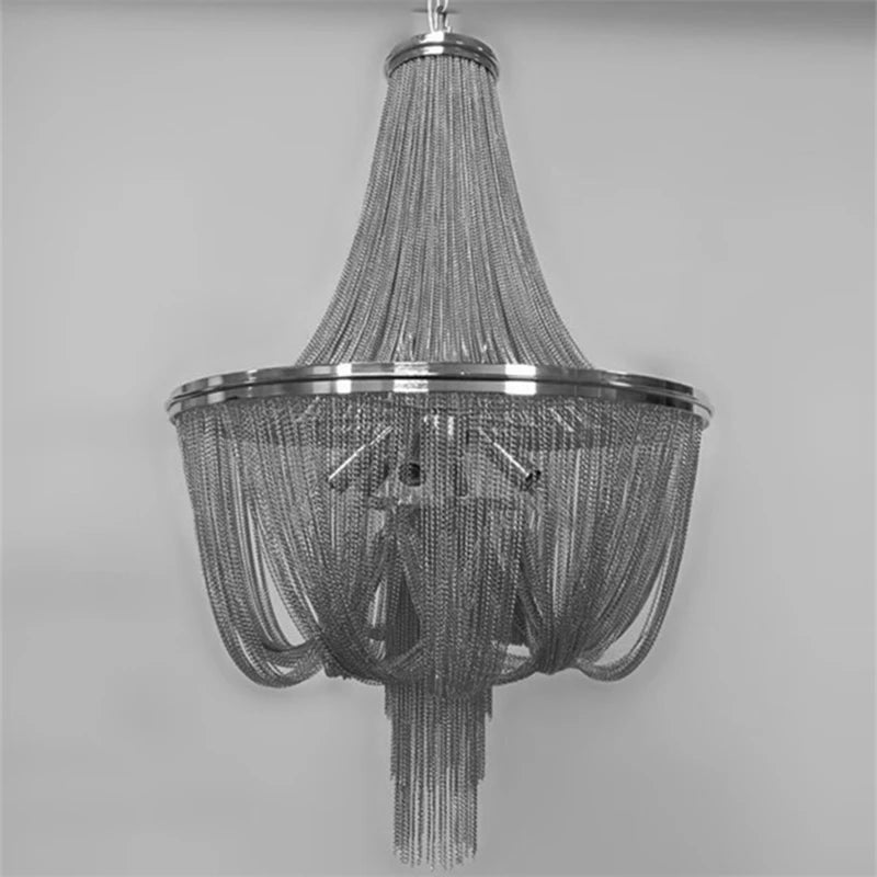 lustre moderne à pampilles en aluminium doré avec chaîne décorative