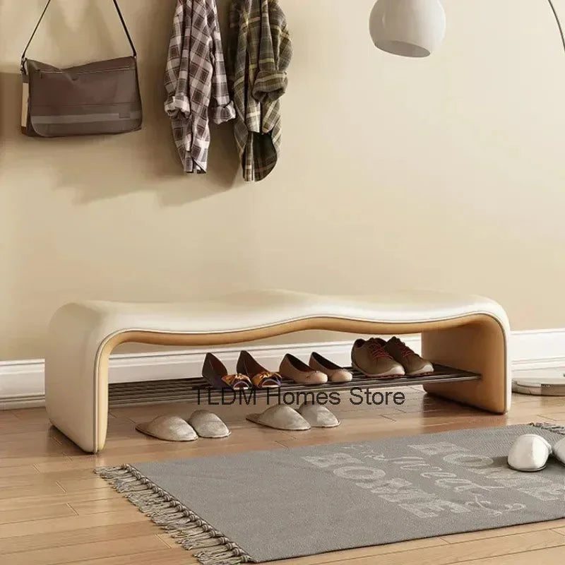 banc de rangement minimaliste pour chaussures avec siège design