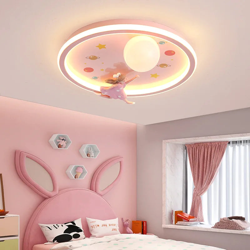 plafonnier mignon pour chambre de petite fille décor romantique et chaleureux