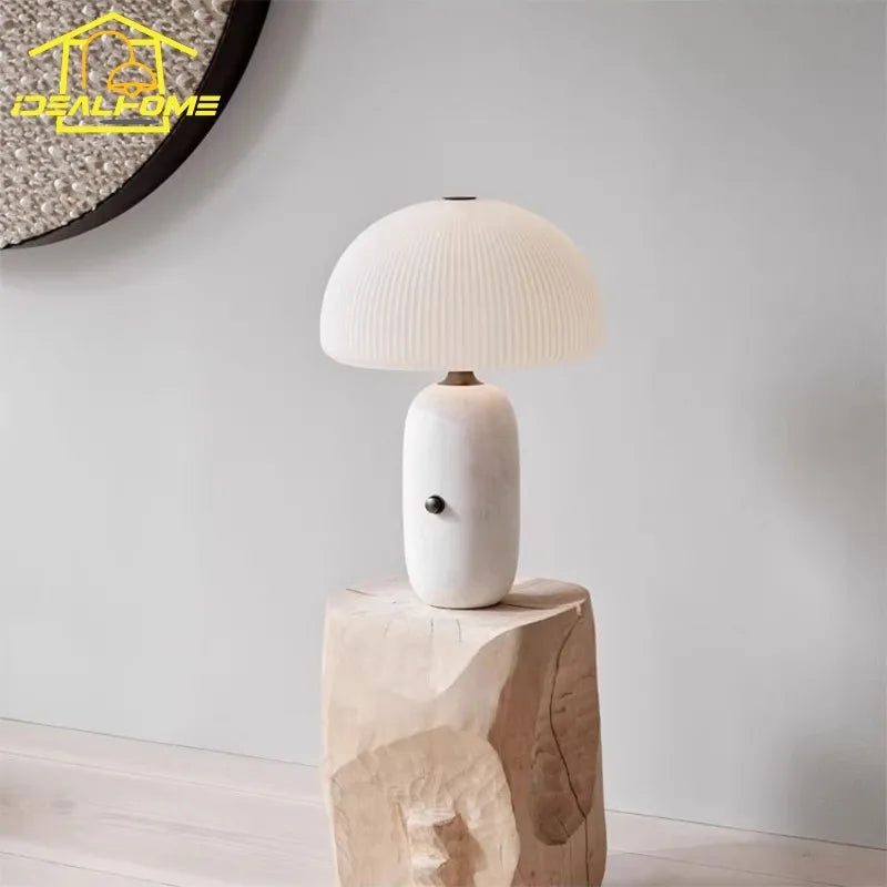 lampe de bureau en marbre design minimaliste avec éclairage led