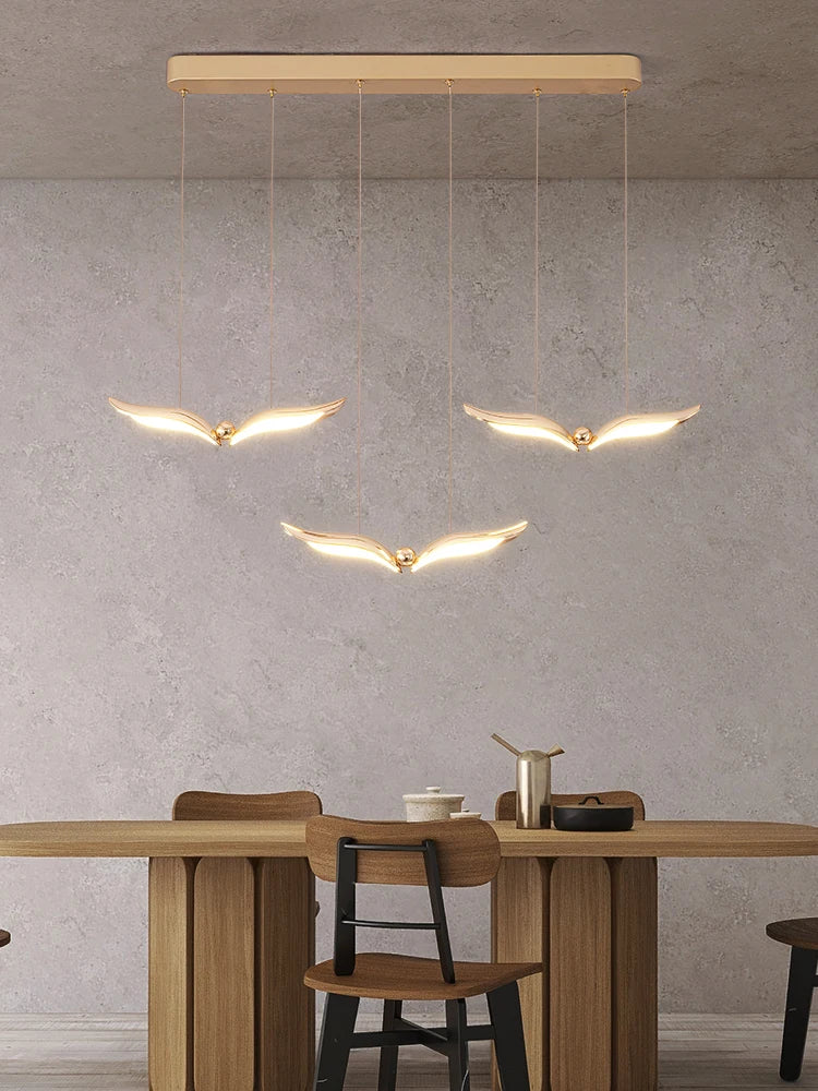 lustre moderne suspendu pour atmosphère créative et minimaliste