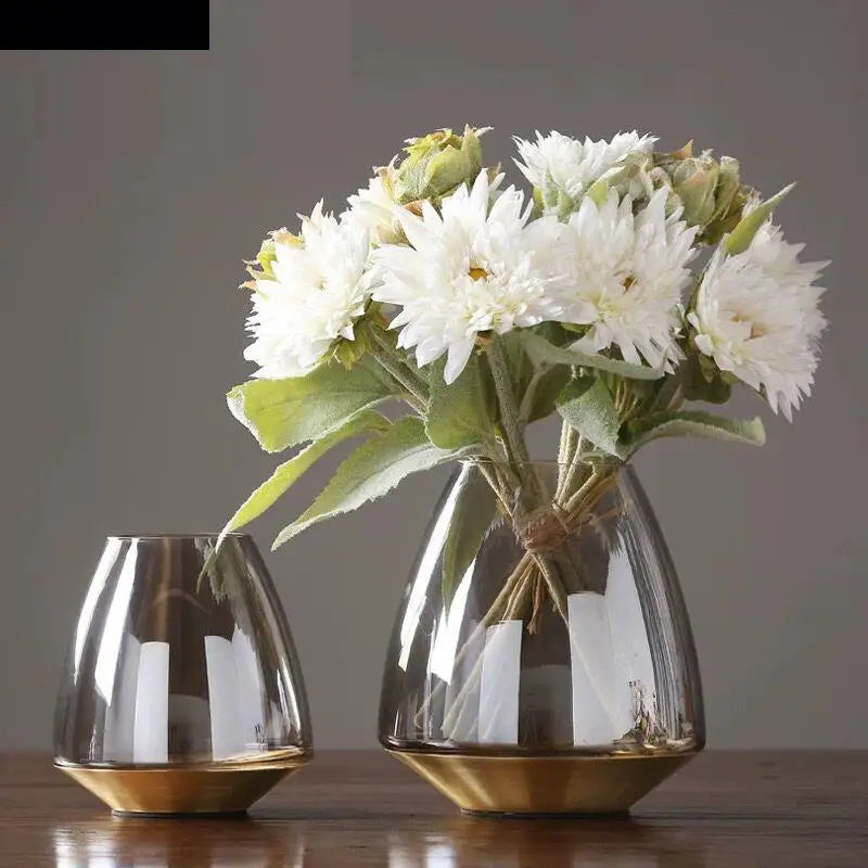 vase en verre moderne avec base métallique pour décoration florale