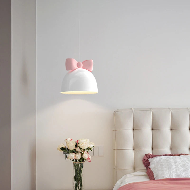 lustre mignon pour chambre d'enfant avec nœud lapin