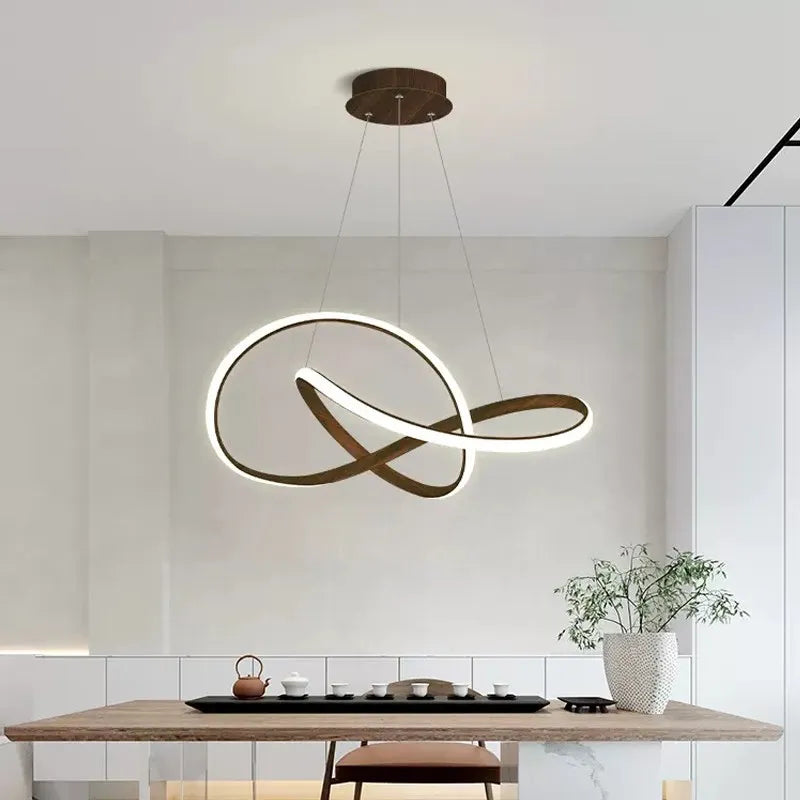 Suspension LED en bois au design nordique minimaliste