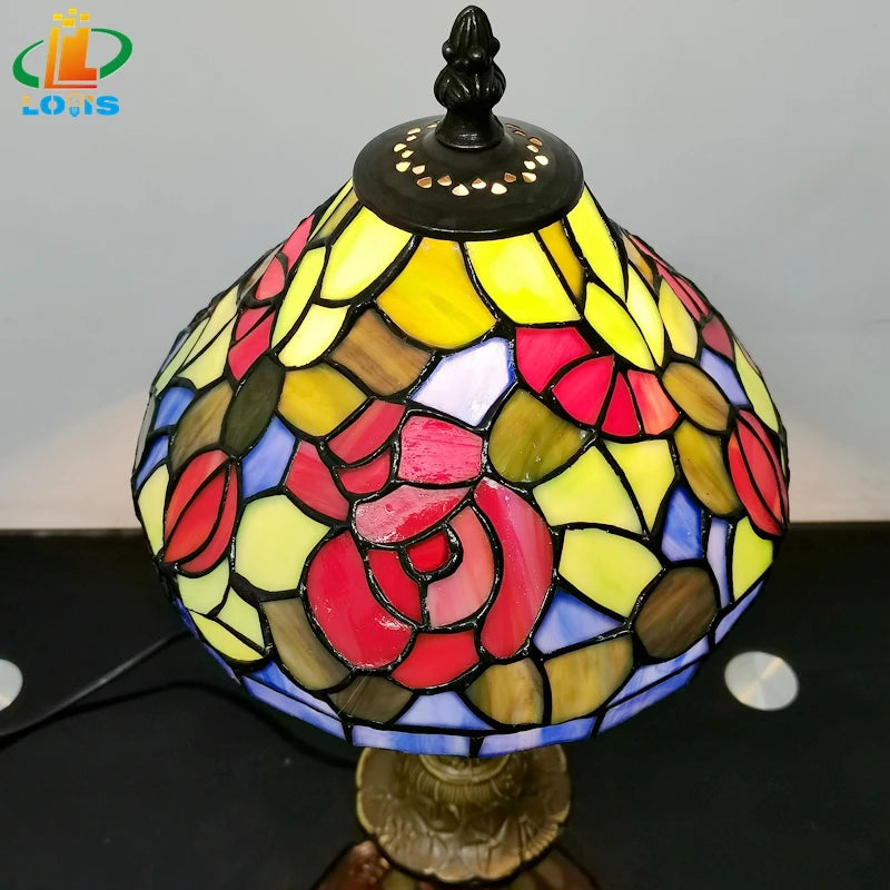 lampe de chevet style tiffany avec fleurs rouges émaillées antique