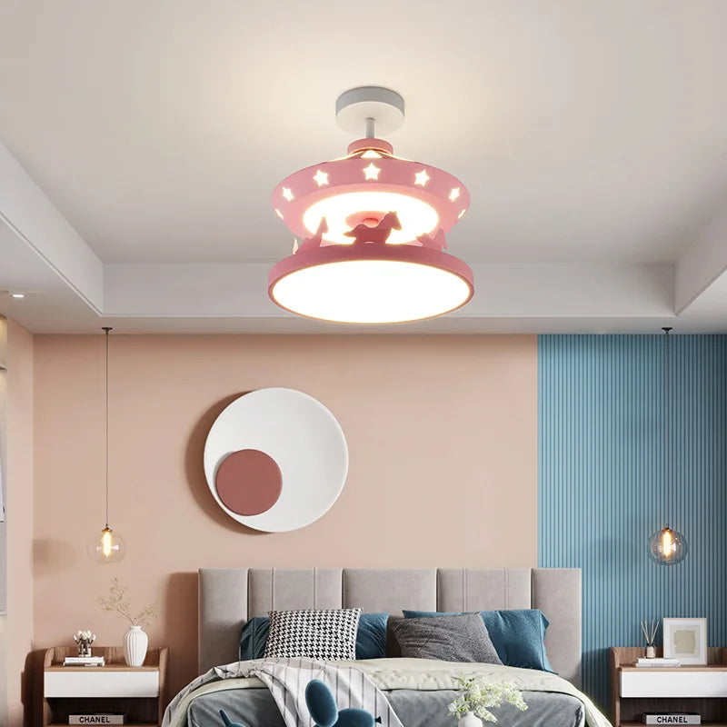 lustre moderne minimaliste pour chambre d'enfant lumineux et chaleureux