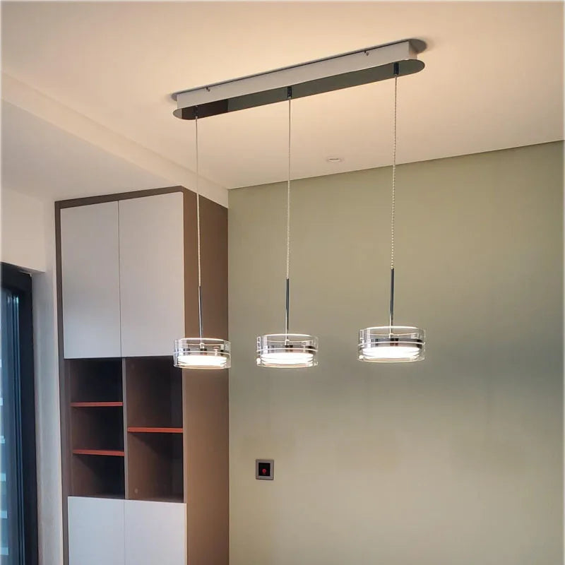 suspension led réglable en chrome design moderne acrylique