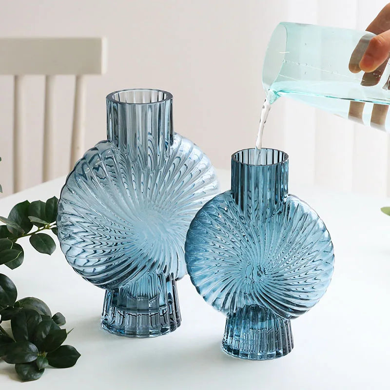 vase en verre moderne à motif spirale pour décoration intérieure