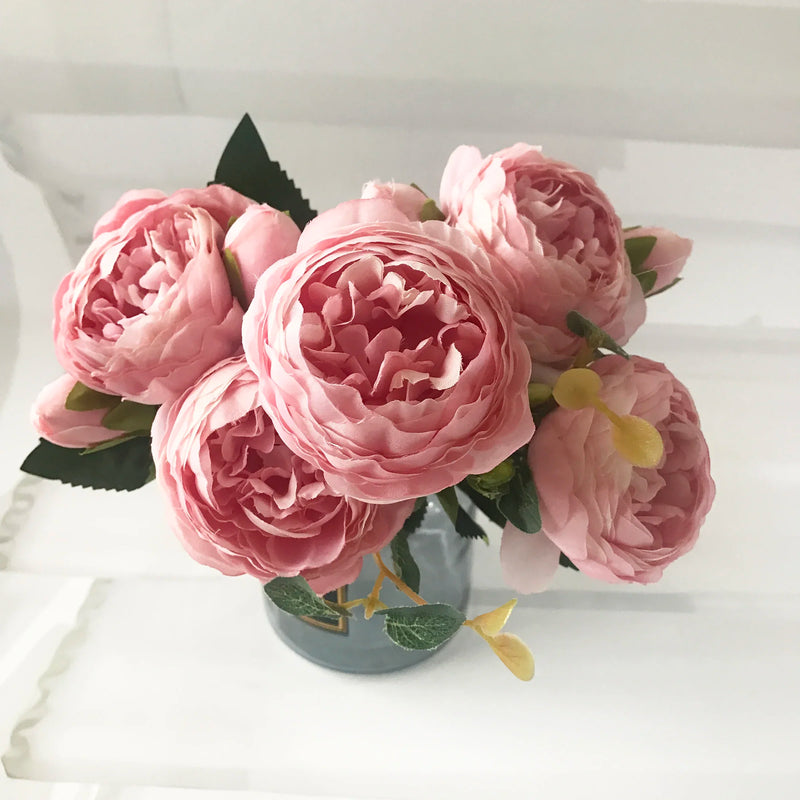 bouquet de pivoines artificielles pour décoration de mariage intérieur