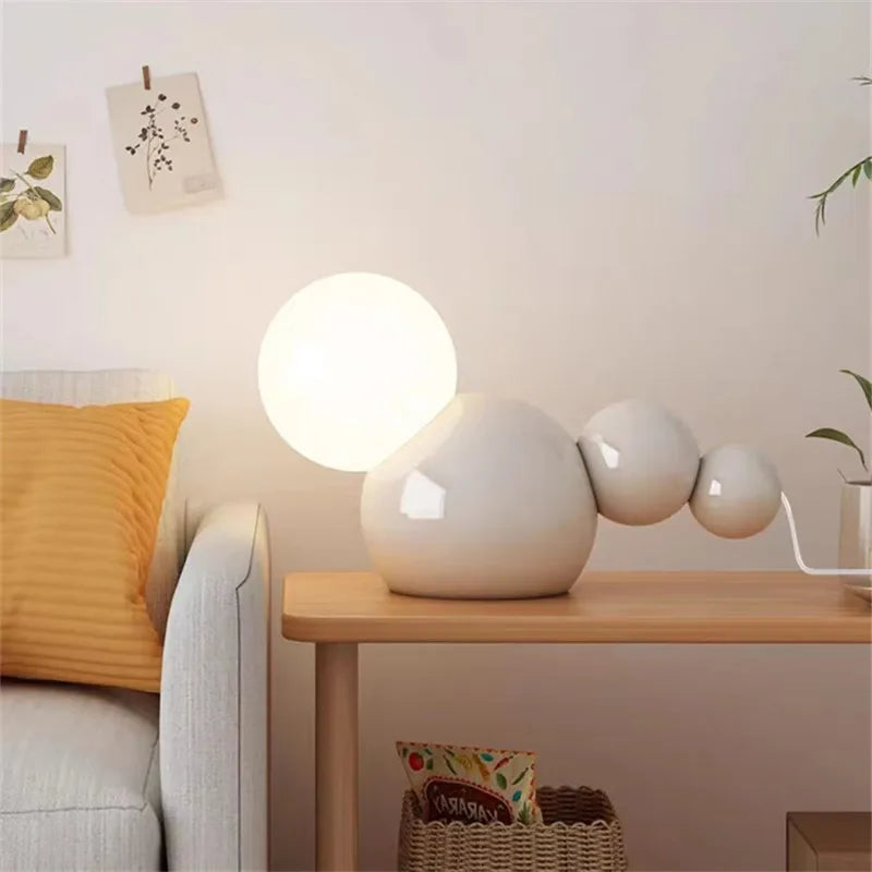 lampe à poser nordique en verre ronde pour nuit mignonne